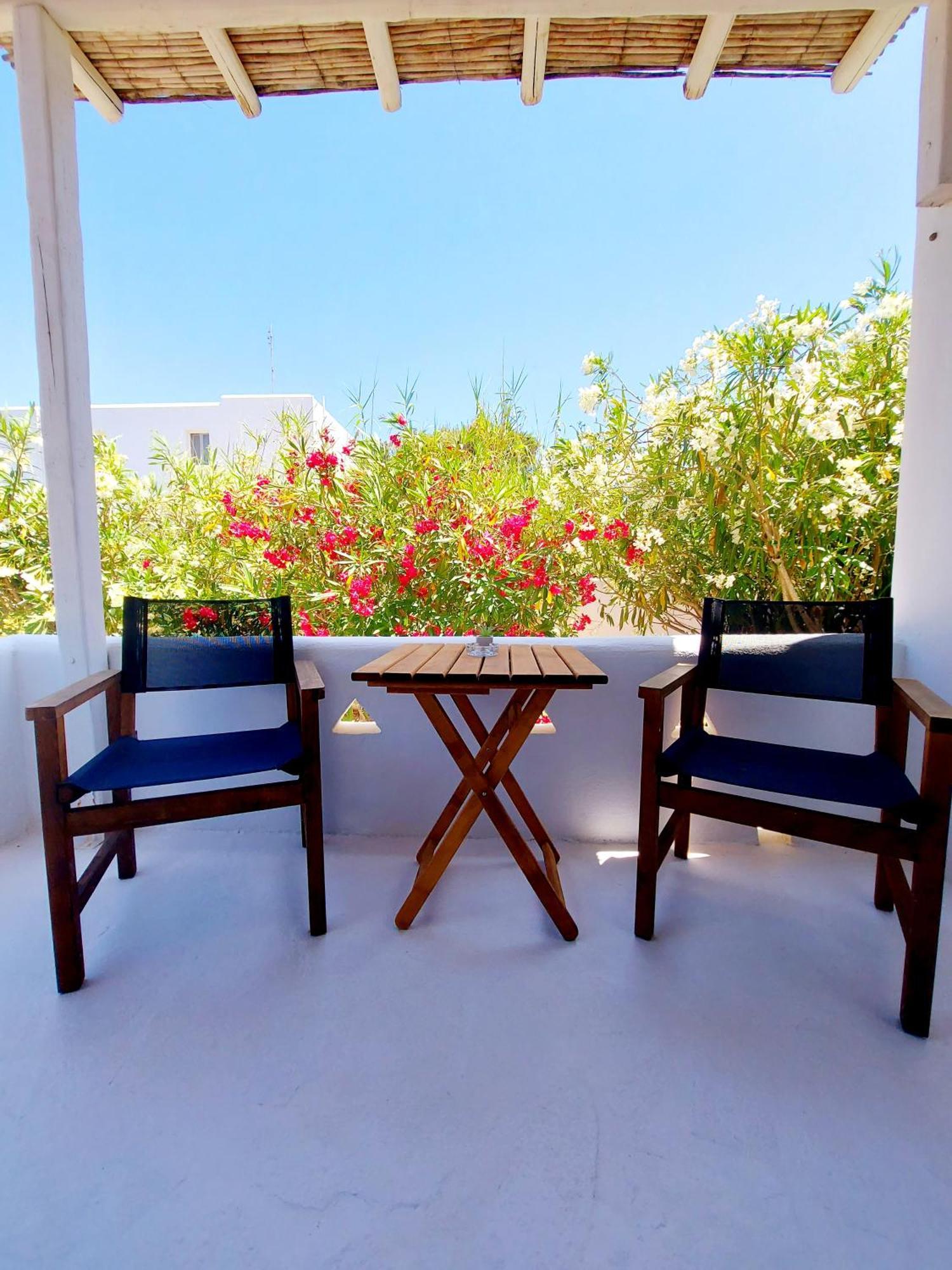 Villa Del Mar Antiparos Town Oda fotoğraf